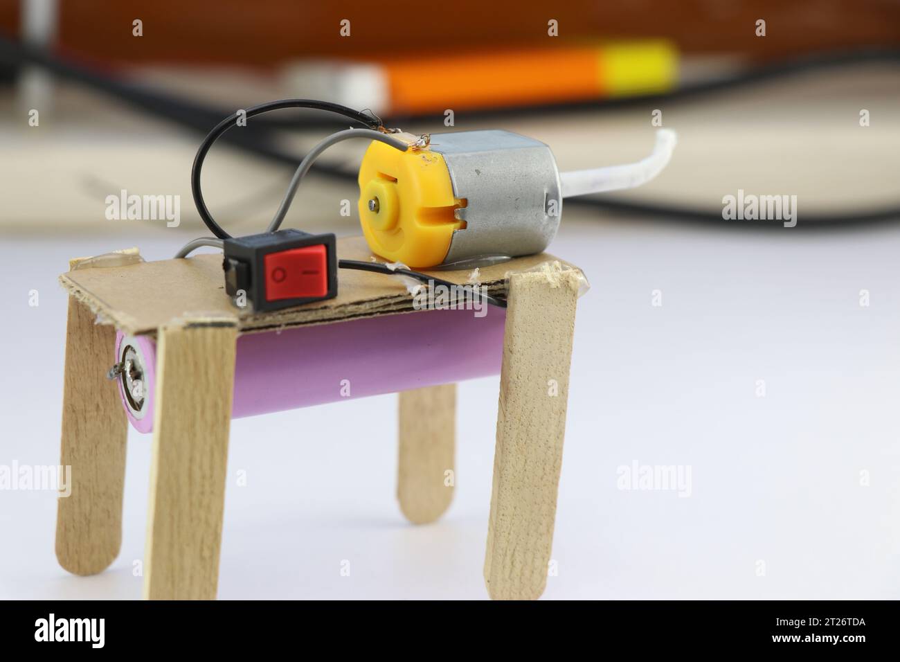 Home made robots hi-res stock photography and images - Alamy