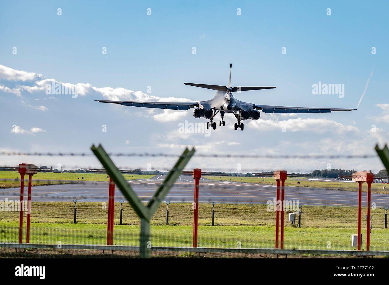 Fairford, United Kingdom. 14th Oct, 2023. A U.S. Air Force B-1B Lancer supersonic stealth strategic bomber aircraft, assigned to the 9th Expeditionary Bomb Squadron, comes in to land at RAF Fairford, October 14, 2023 in Fairford, England, United Kingdom. Credit: SrA Ryan Hayman/U.S. Air Force Photo/Alamy Live News Stock Photo