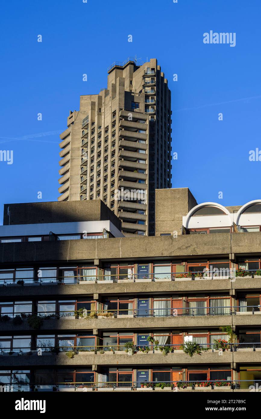 The Andrewes House apartment building, with Cromwell Tower visible in