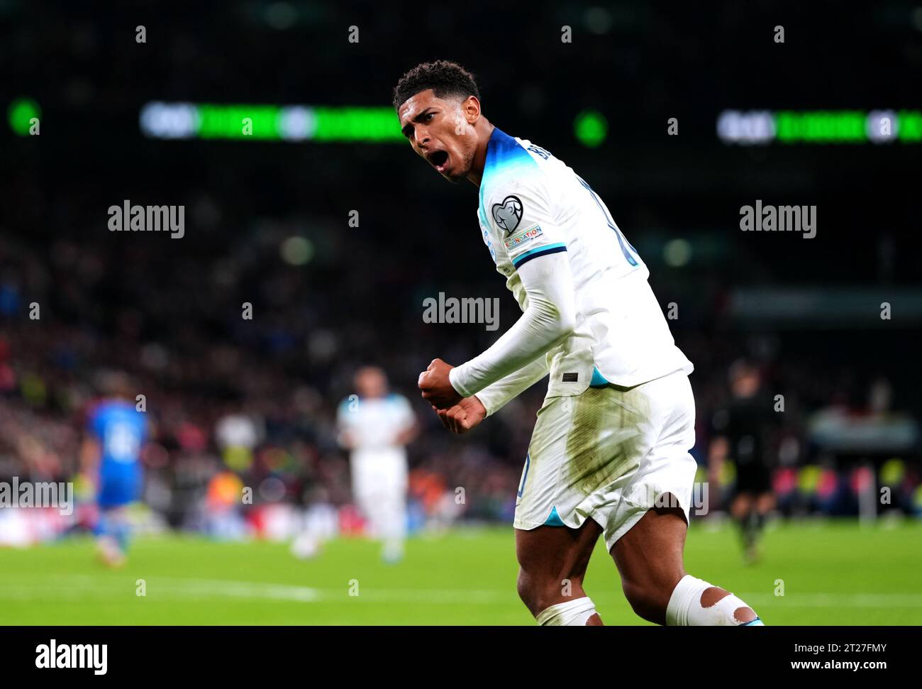 England's Jude Bellingham celebrates after team-mate Marcus Rashford ...