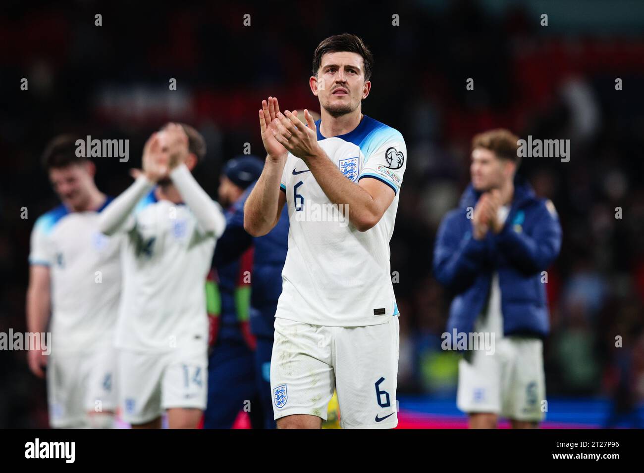 LONDON, UK - 17th Oct 2023: Harry Maguire of England applauds the fans ...