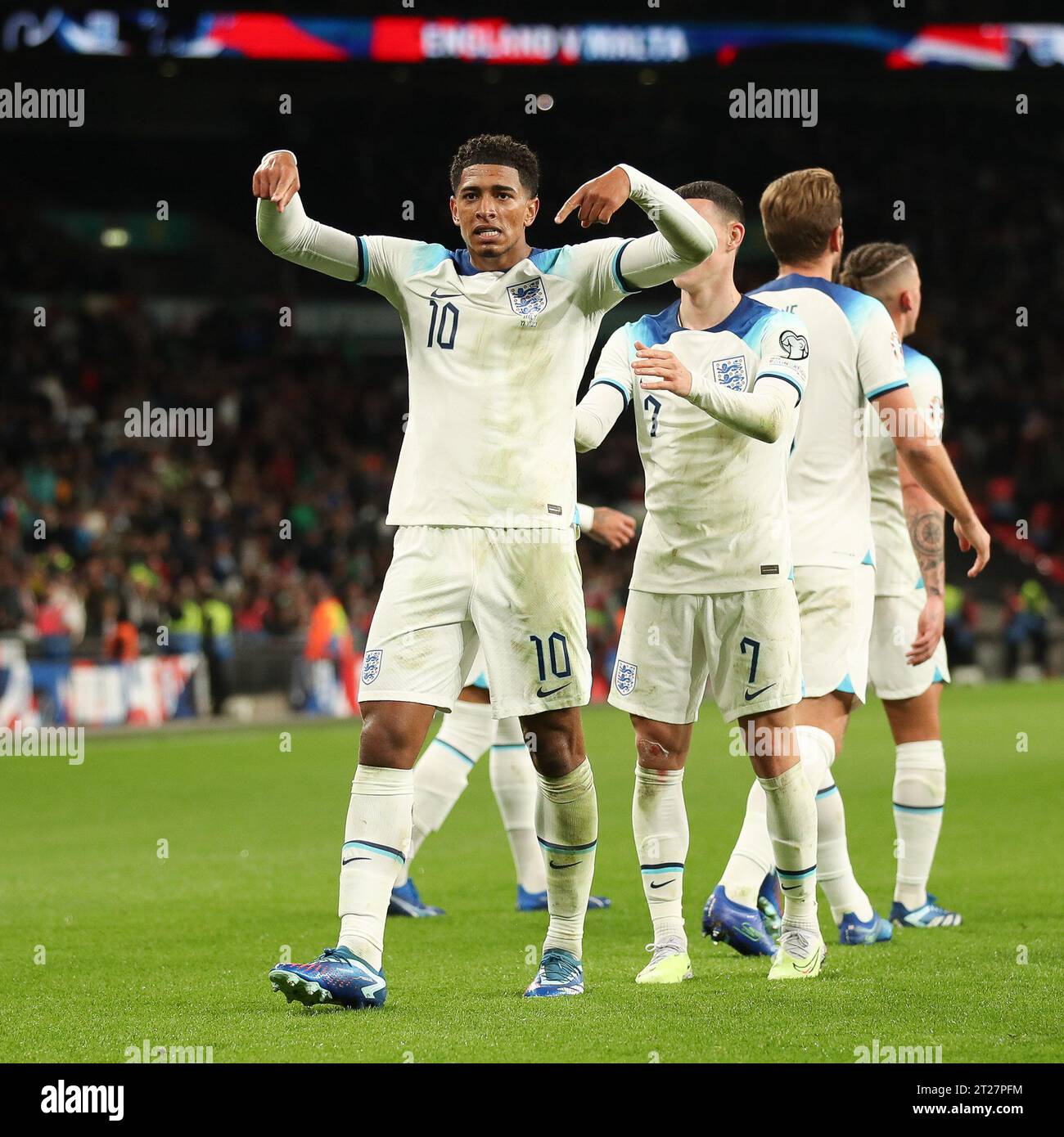 London, UK. 17th Oct, 2023. Jude Bellingham of England fires up the ...