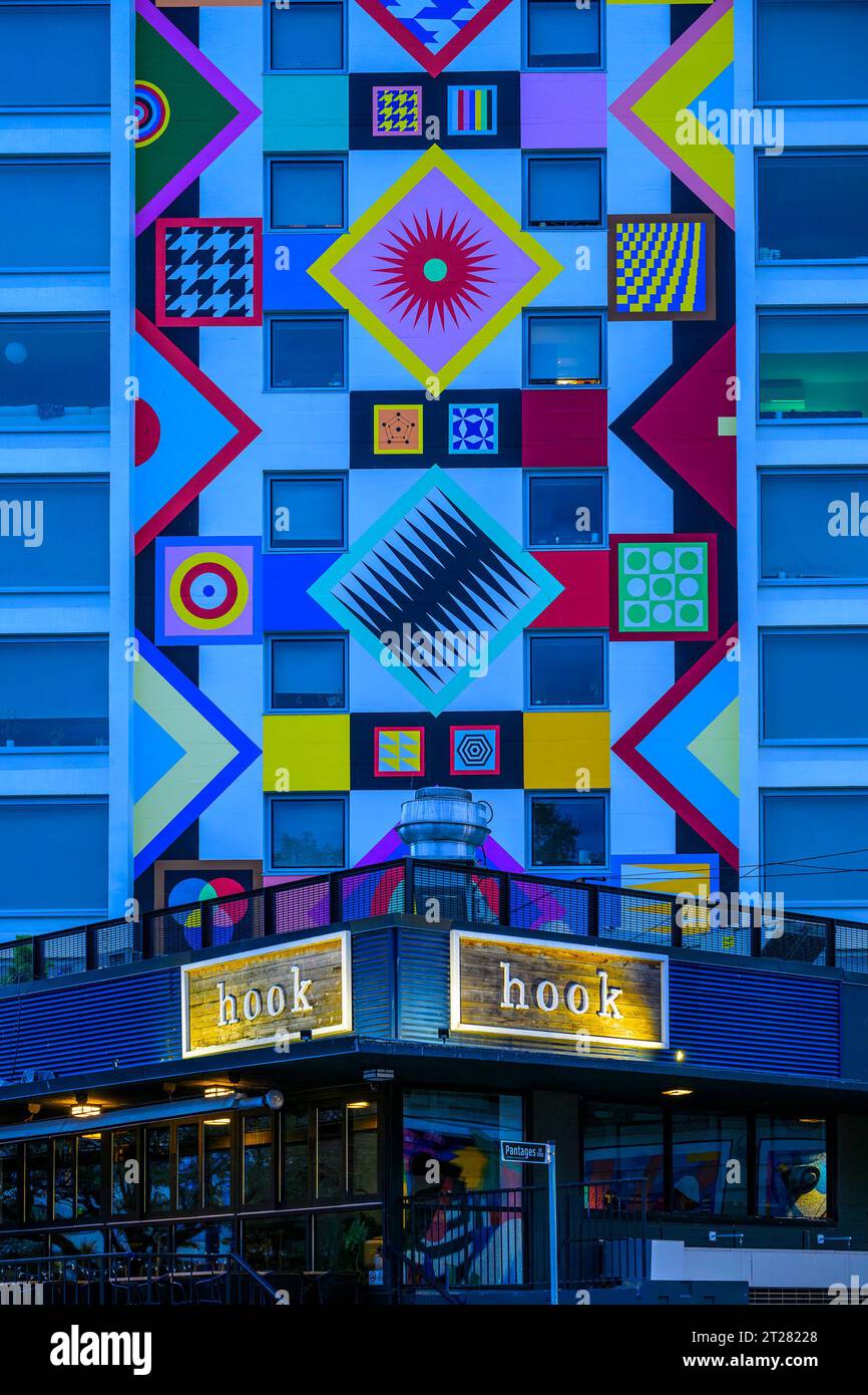 Hook restaurant, Berkeley building geometric absract mural by Douglas Coupland, West End, .Vancouver, British Columbia, Canada Stock Photo