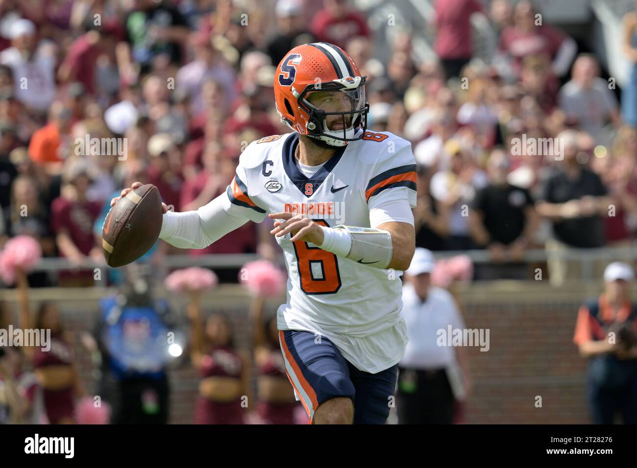 Syracuse quarterback Garrett Shrader (6) throws a pass during the first ...