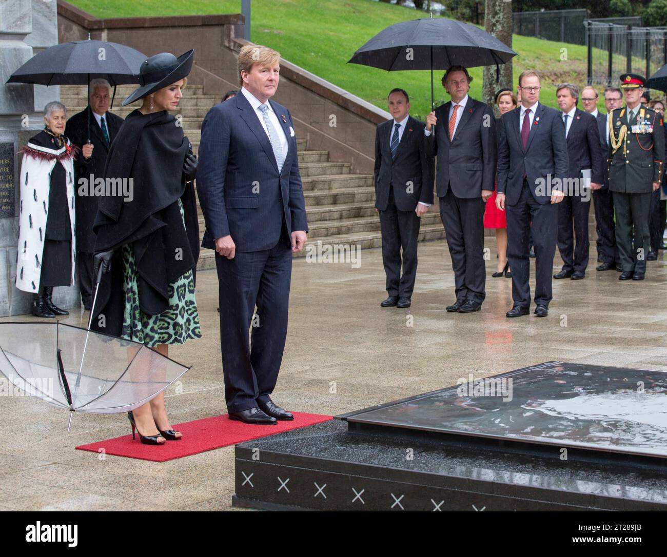 King Willem-Alexander and Queen Maxima of the Netherlands at the Tomb of the Unknown Warrior at the National War Memorial, Wellington, New Zealand Stock Photo