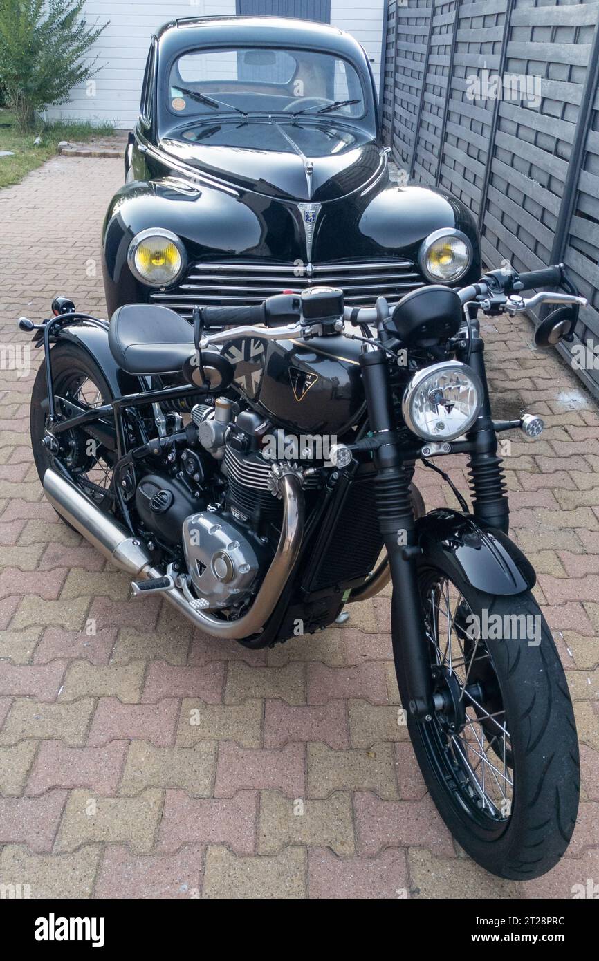 Bordeaux , France - 10 06 2023 : triumph bobber tfc black limited