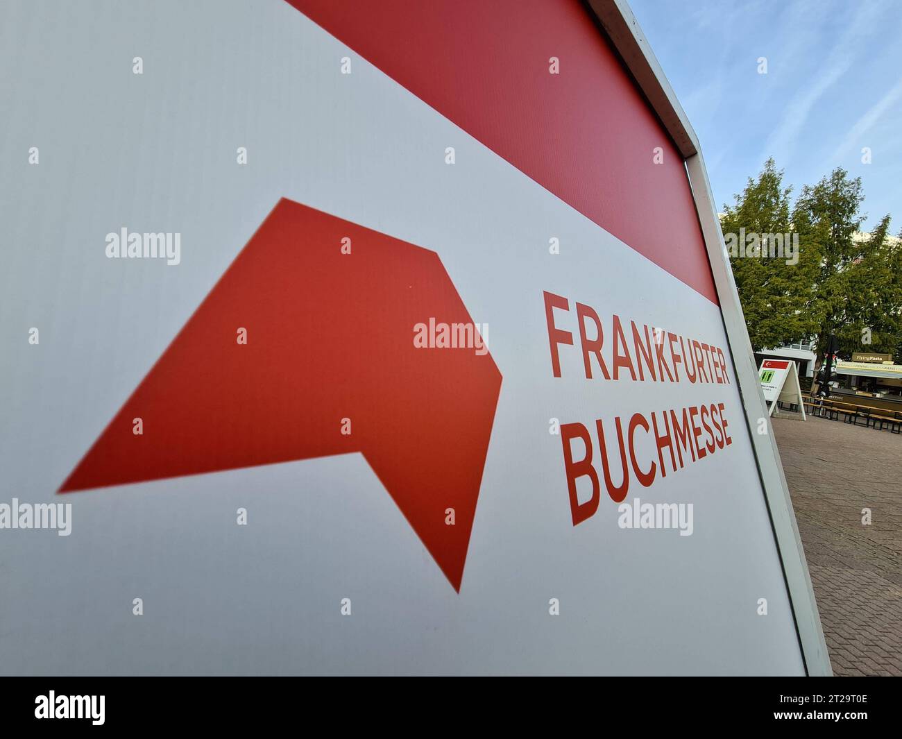 Frankfurt/Main, Hessen, Deutschland, 18.10.2023: Frankfurter Buchmesse *** Frankfurt Main, Hesse, Germany. , . Frankfurt Book Fair Copyright: xdtsxNachrichtenagenturx dts 24317 Credit: Imago/Alamy Live News Stock Photo