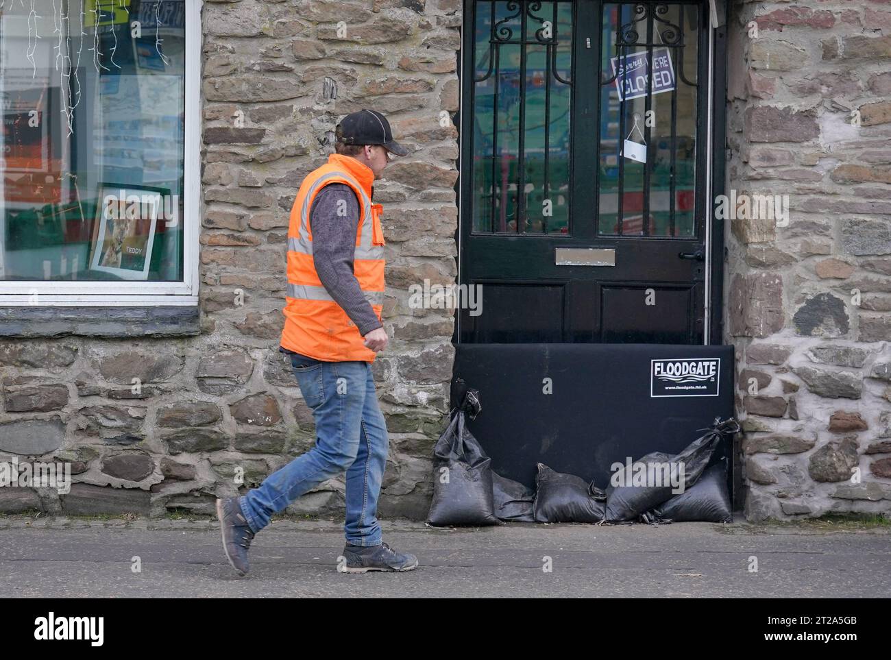 Amber weather warning scotland hires stock photography and images Alamy