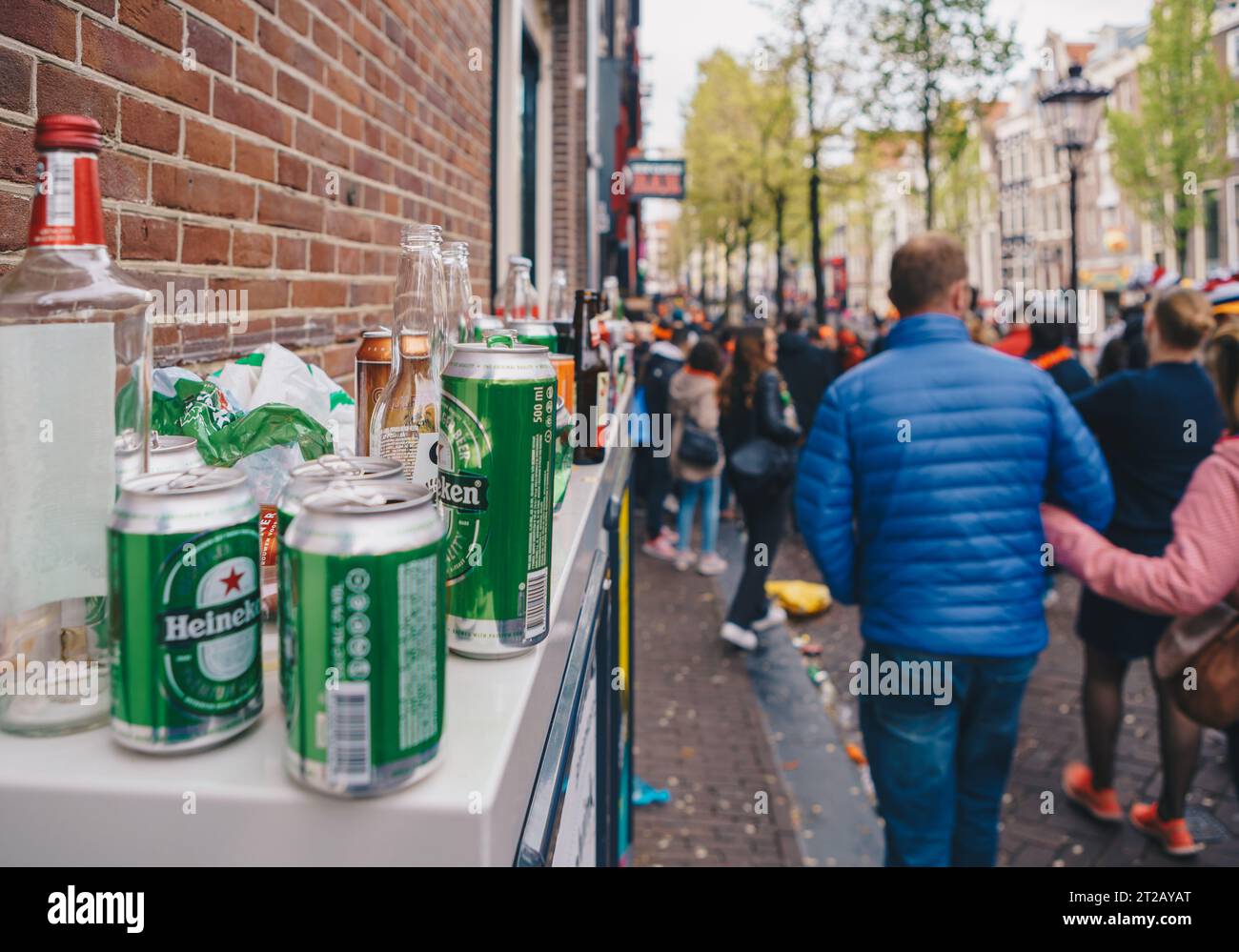King's Day (Dutch: Koningsdag) celebration in Red Light District ...