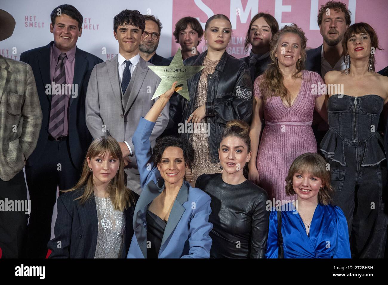 Antwerp, Belgium. 18th Oct, 2023. The cast poses for the photographer at the Belgian premiere of the movie 'Het Smelt' (It Melts) by director Baetens, based on the book by writer Spit, on Wednesday 18 October 2023, at Kinepolis in Antwerp. BELGA PHOTO NICOLAS MAETERLINCK Credit: Belga News Agency/Alamy Live News Stock Photo