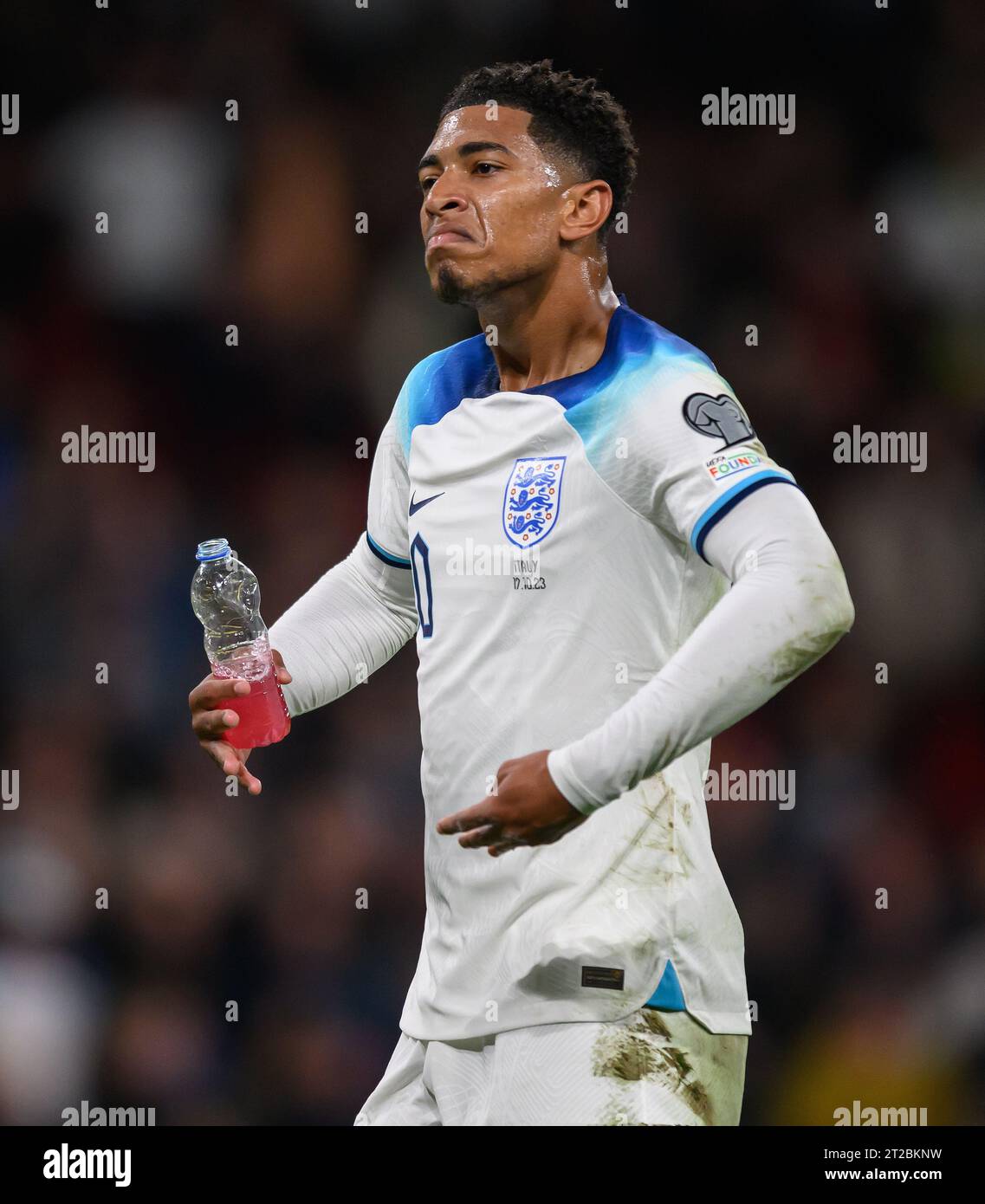 London, UK. 17th Oct, 2023. 17 Oct 2023 - England v Italy - Euro 2024 Qualifier - Wembley Stadium.  England's Jude Bellingham Picture : Mark Pain / Alamy Live News Stock Photo