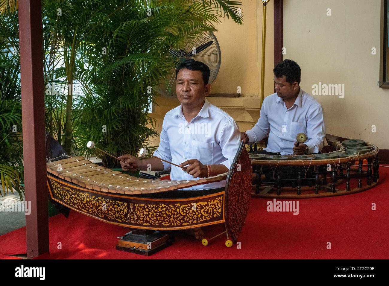 Musicians at The Royal Palace, Phnom Penh, Cambodia Stock Photo