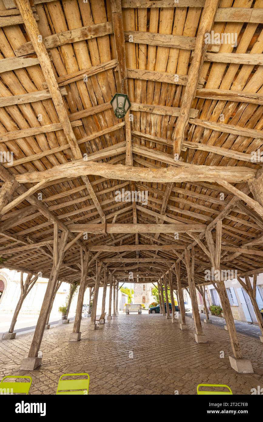 Halle de GontauddeNogaret built 1580, GontauddeNogaret, New