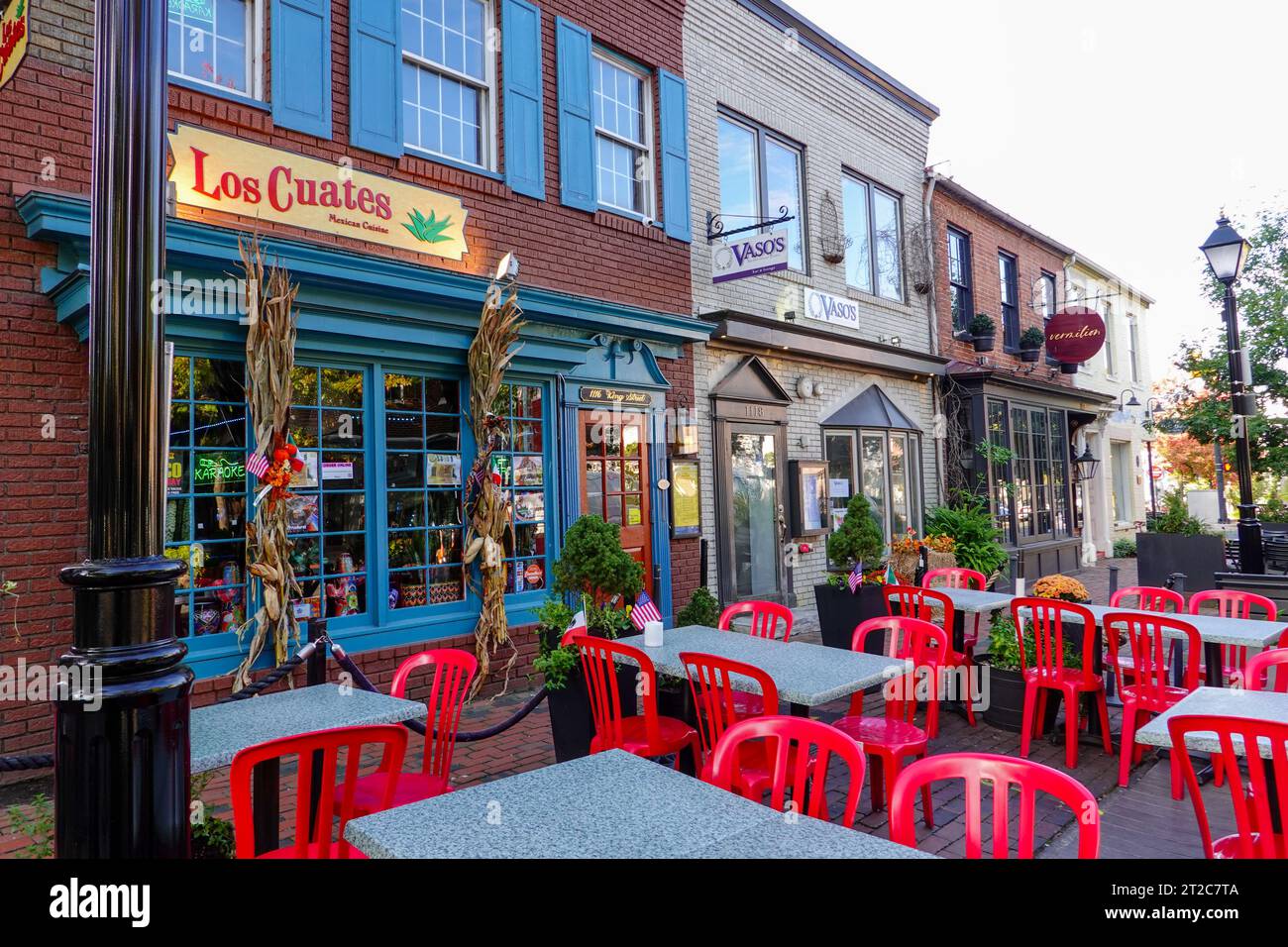 Los Cuates, The Friends, Mexican restaurant with outdoor seating, in