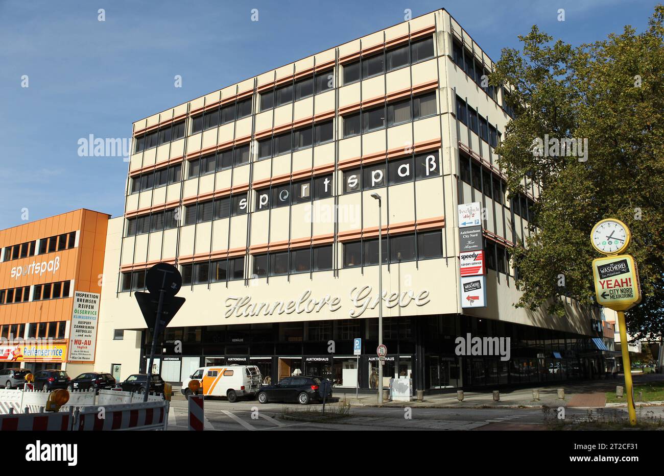 mybsmo is proud to present the First @GileadSciences BeLux  🇧🇪🇱🇺#BreastCancer Research awards Congratulations to the awardees  👉Glenn Broeckx + Kostas Papadimitriou @UZAnieuws 👉@ElisaAgostinett  @MIgnatiadis @JulesBordet 👉 Marjolein Orije + Prof H ..., image size:1300x933