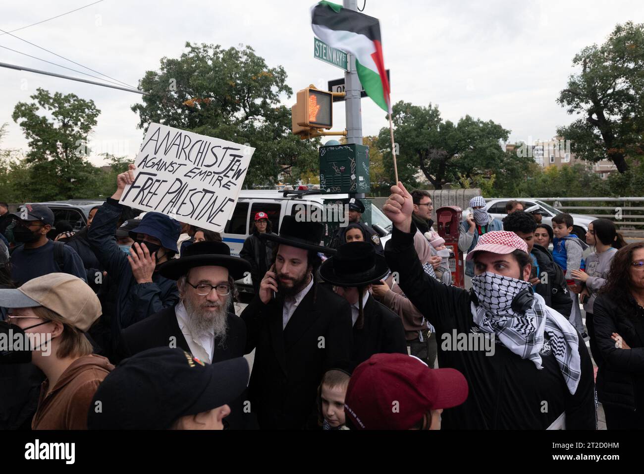 New York, New York, USA. 18th Oct, 2023. Hasidic Jews are shown ...