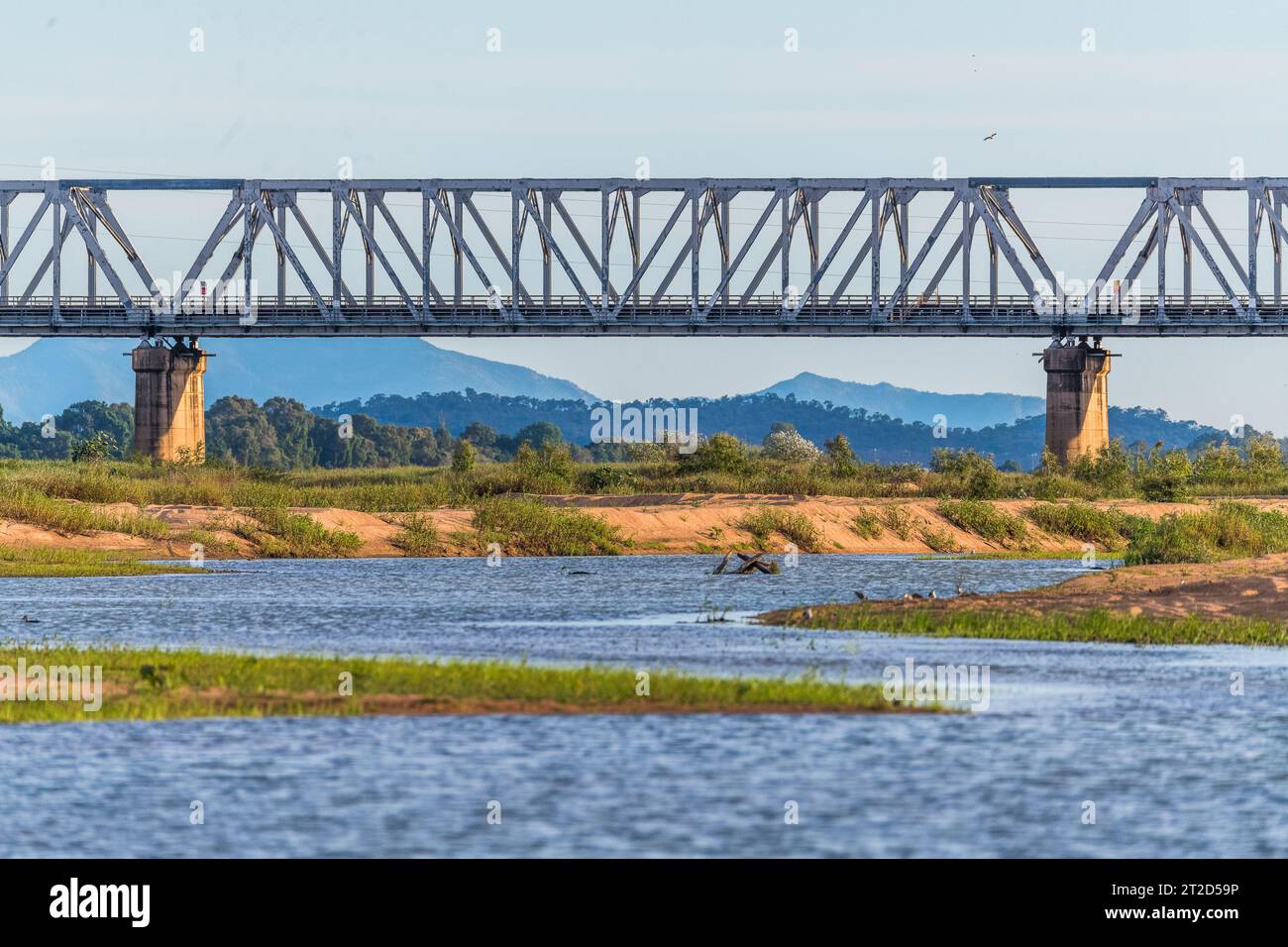 Burdekin bridge, Burdekin River is a river in North and Far North