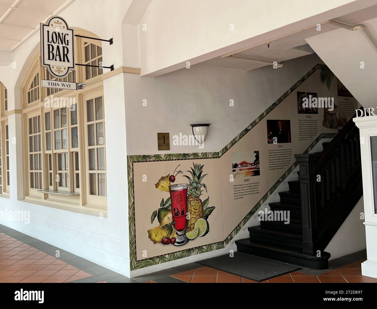 Cocktails singapore hires stock photography and images Alamy