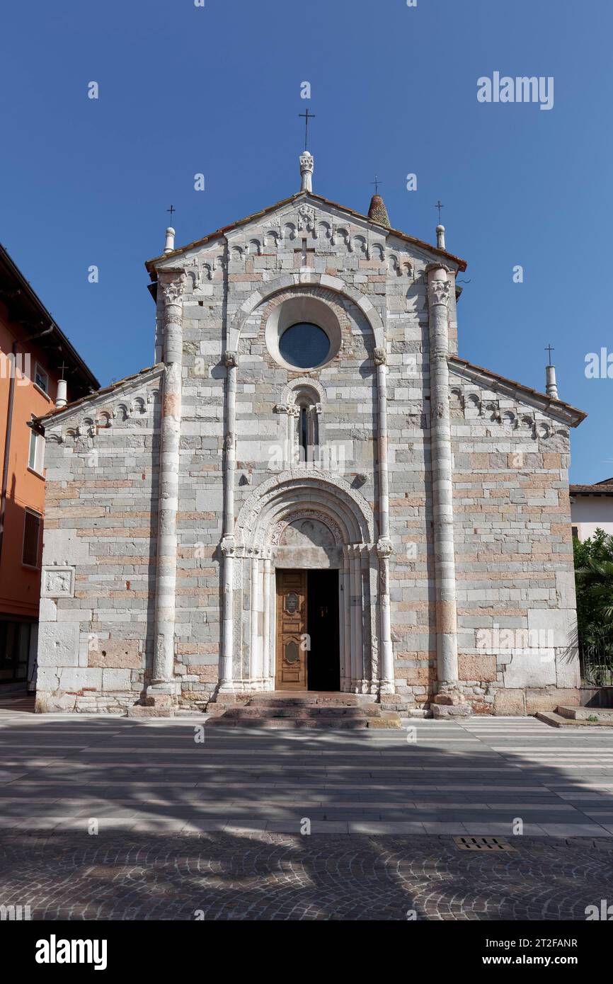Sant'Andrea, Romanesque church from the 12th century, Toscolano-Maderno, Lake Garda west shore, Lombardy, province of Brescia, Italy Stock Photo