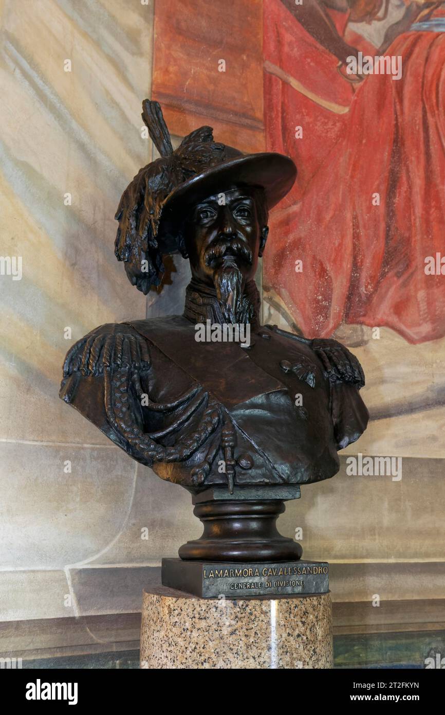 Bronze bust of General Alessandro La Mamora, founder of the Bersaglieri, Monumento della Battaglia, Risorgimento, San Martino della Battaglia Stock Photo