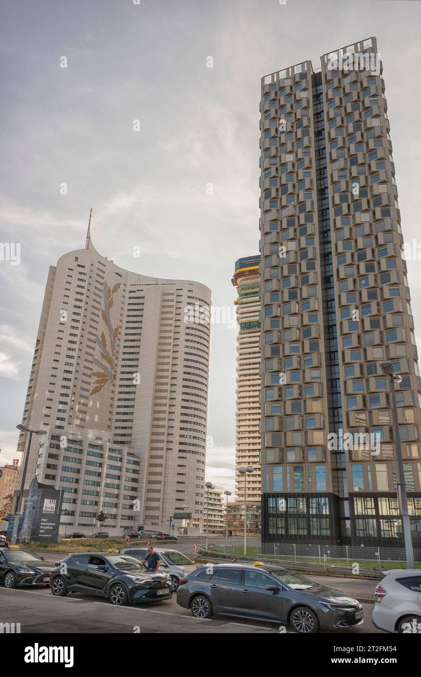 Neue Donau Vienna high-rise, left, Vienna International Centre VIC, Vienna International Centre, often synonymously referred to as UNO-City, official Stock Photo