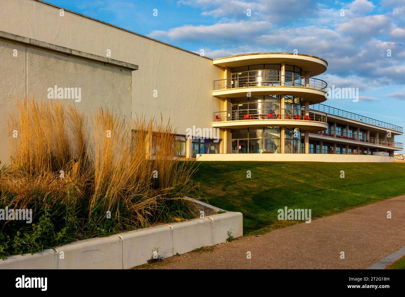 Exterior of the De La Warr Pavilion in Bexhill on Sea East Sussex UK designed by Erich Mendelsohn and Serge Chermayeff in 1935. Stock Photo