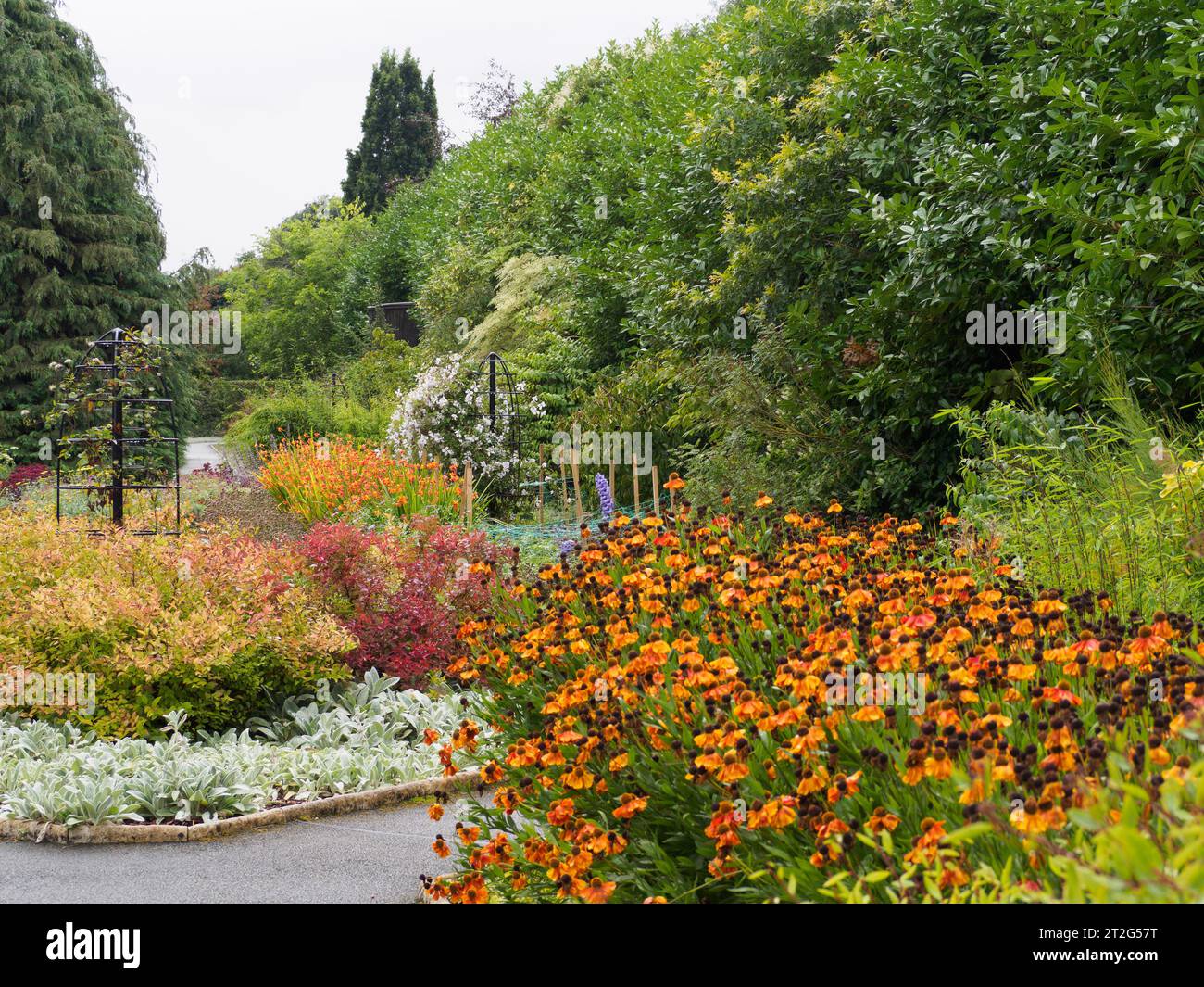 Flower bed planting at Breezy Knees Gardens near York Stock Photo