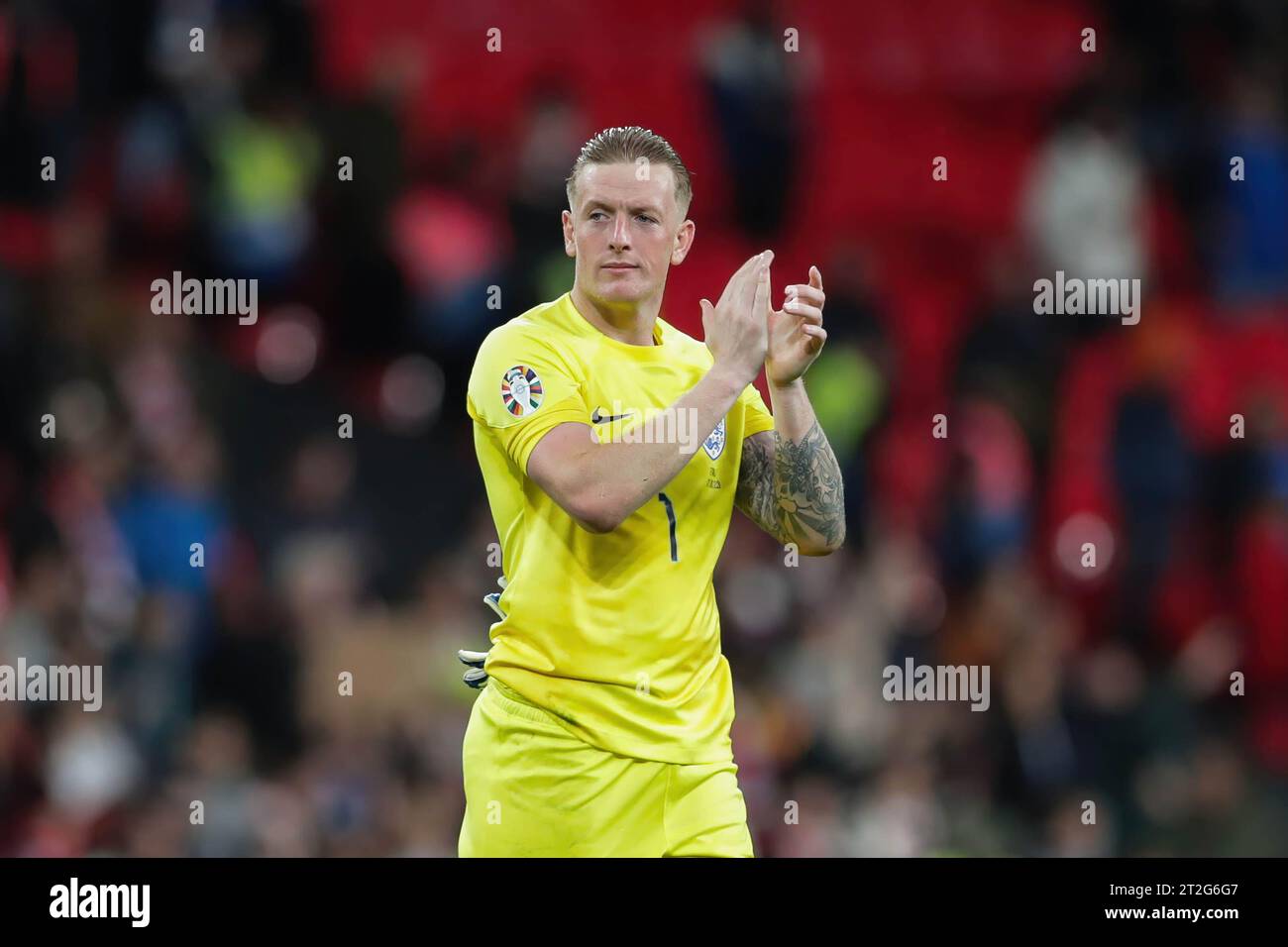 Jordan pickford wembley stadium hi-res stock photography and images - Alamy