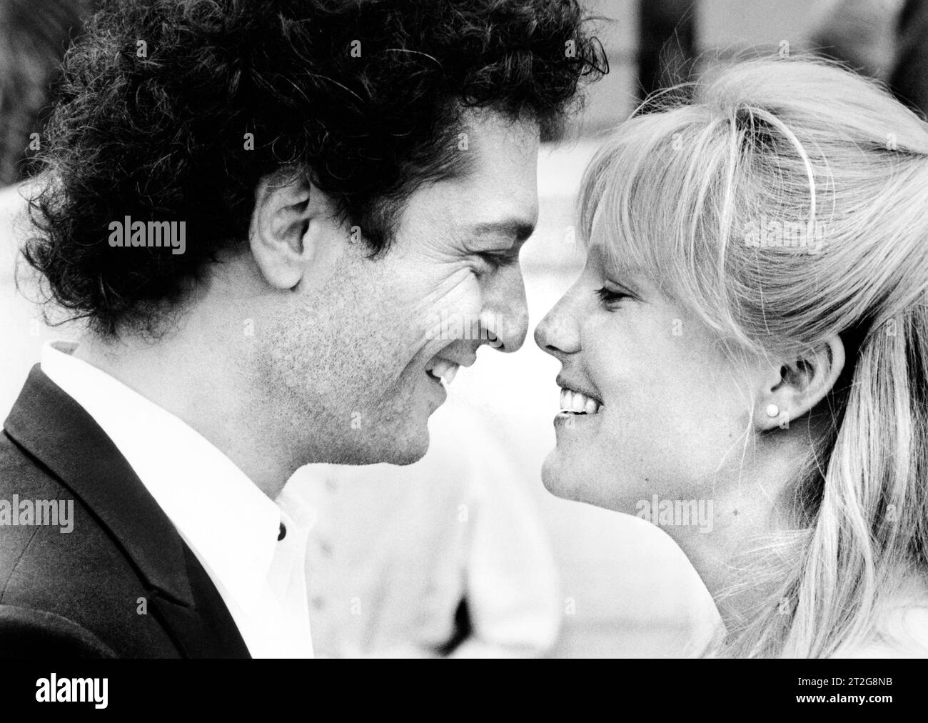 Howie Mandel, Amy Steel, on-set of the film, "Walk Like a Man", MGM