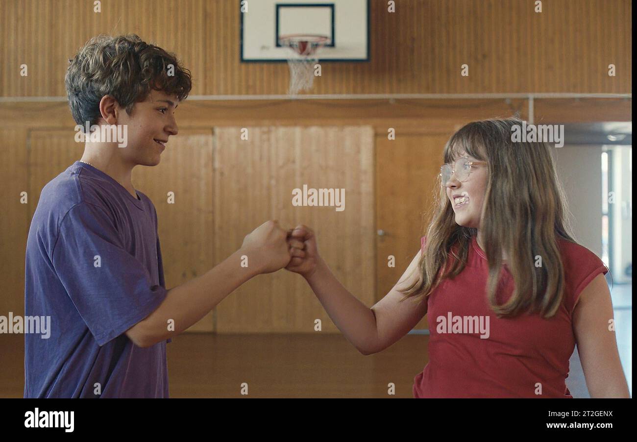 DANCING QUEEN, from left Viljar Knutsen Bjaadal, Liv Elvira Kippersund