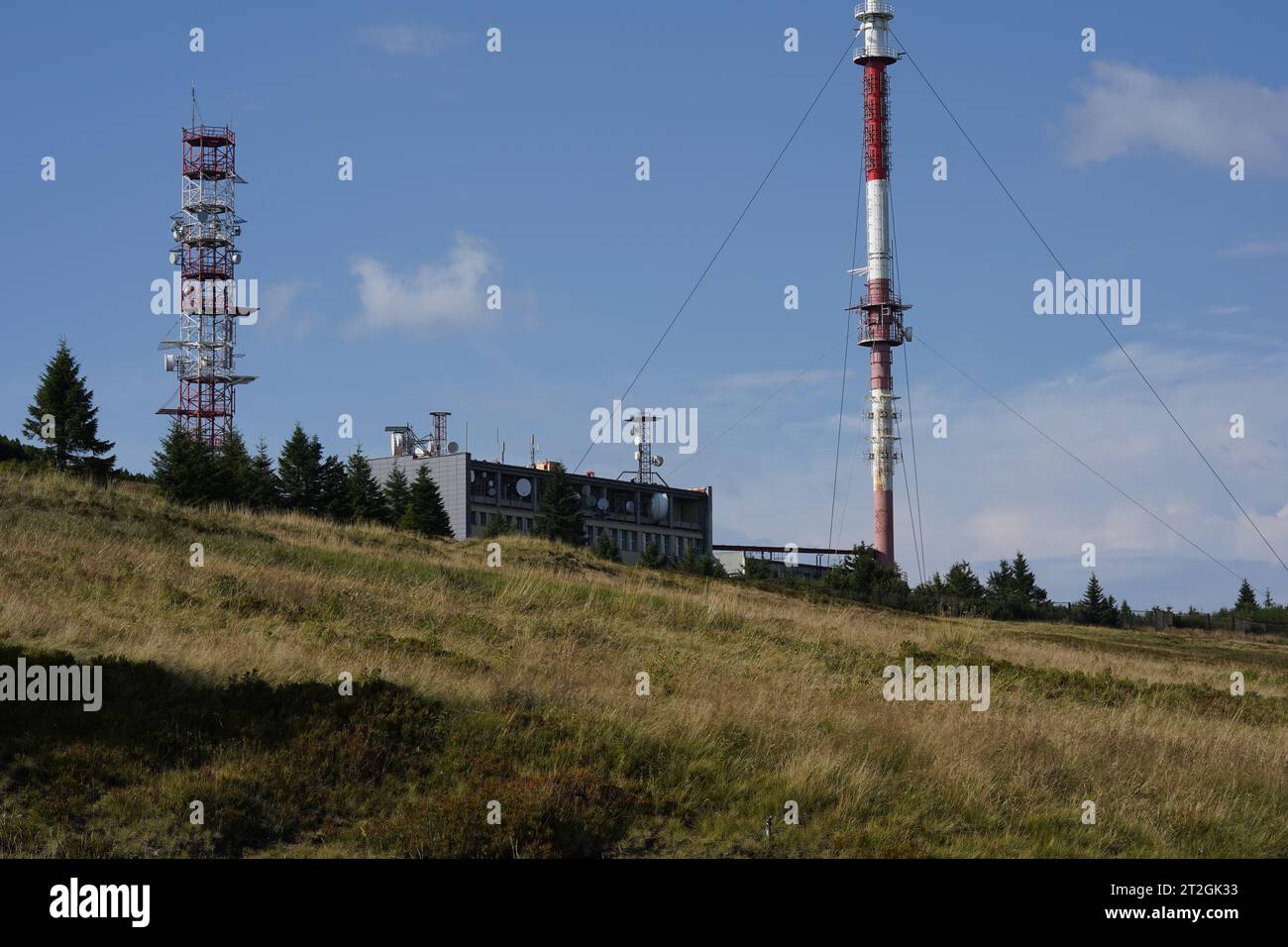 Radio transmitter hi-res stock photography and images - Alamy
