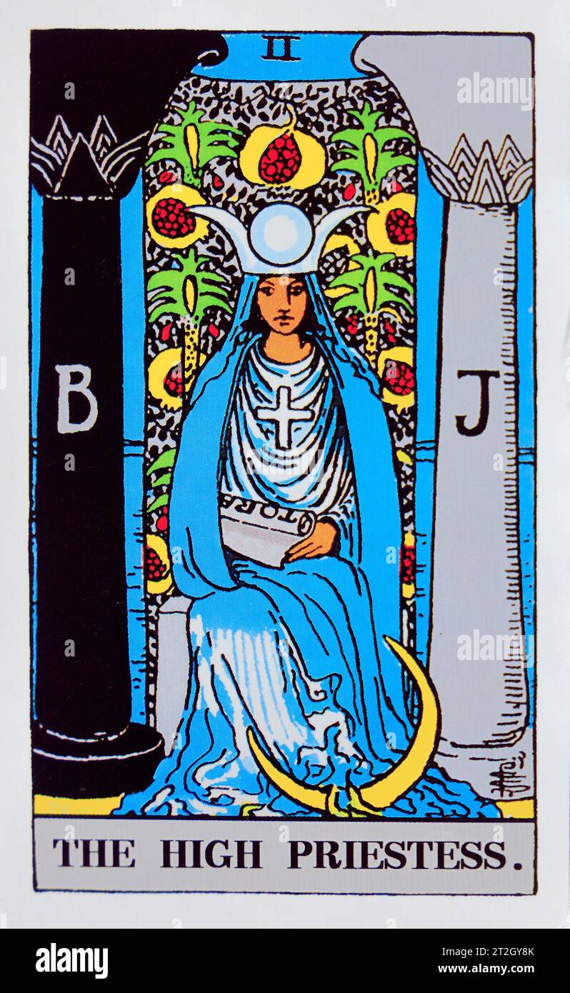 The High Priestess - Individual Tarot card Stock Photo - Alamy