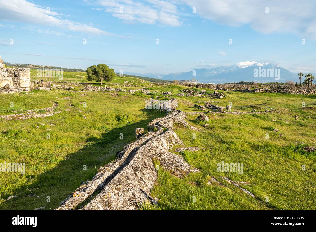 Ancient irrigation system at Hierapolis site in Pamukkale, Turkey. Hierapolis was an ancient Greek city located on hot springs in classical Phrygia in Stock Photo