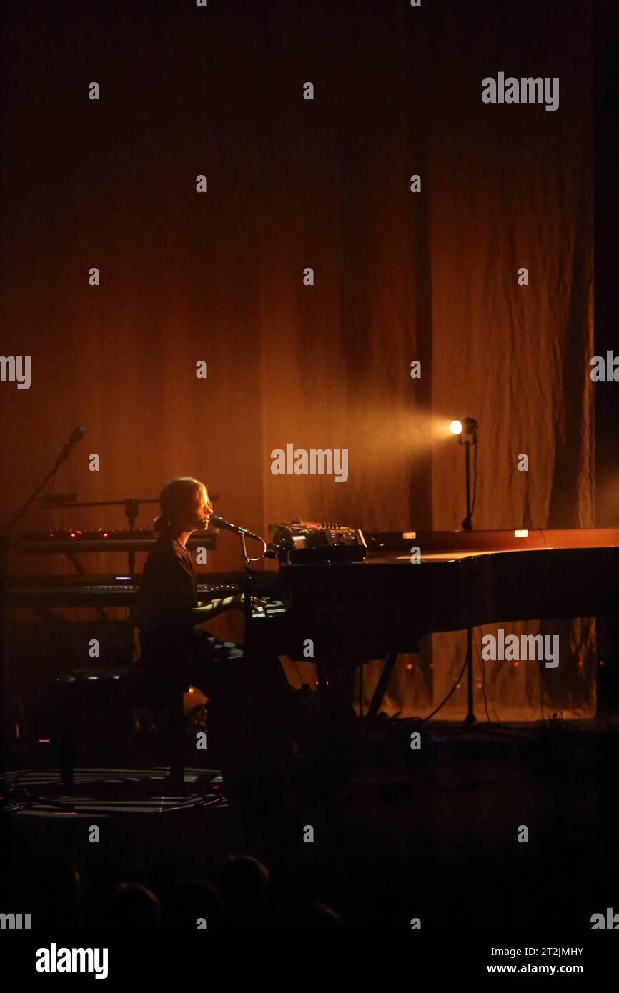 Hanna Maria Raniszewska alias Hania Rani bei einem Konzert im Huxleys