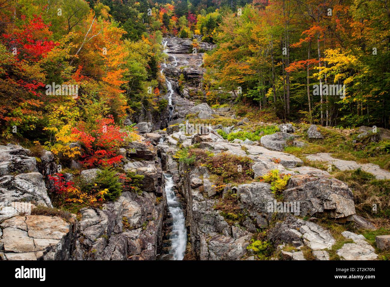 Silver cascade hi-res stock photography and images - Alamy