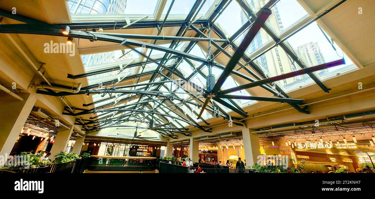 Hong Shou Fang commercial complex draws people to visit in Shanghai ...