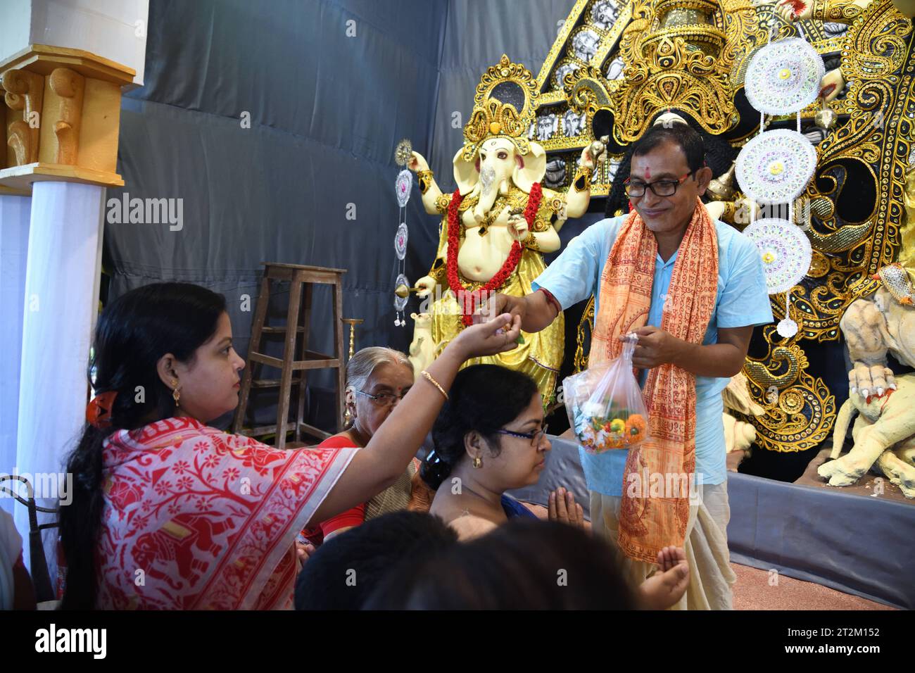 Shashthi tithi hires stock photography and images Alamy