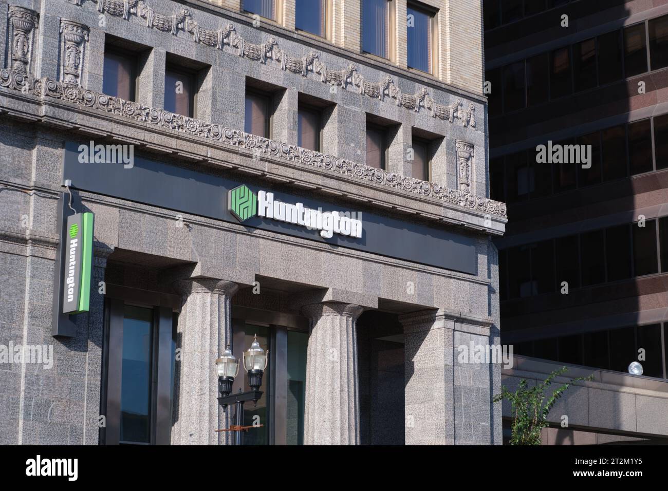 Huntington Bank building, with sign, in Flint Michigan USA Stock Photo