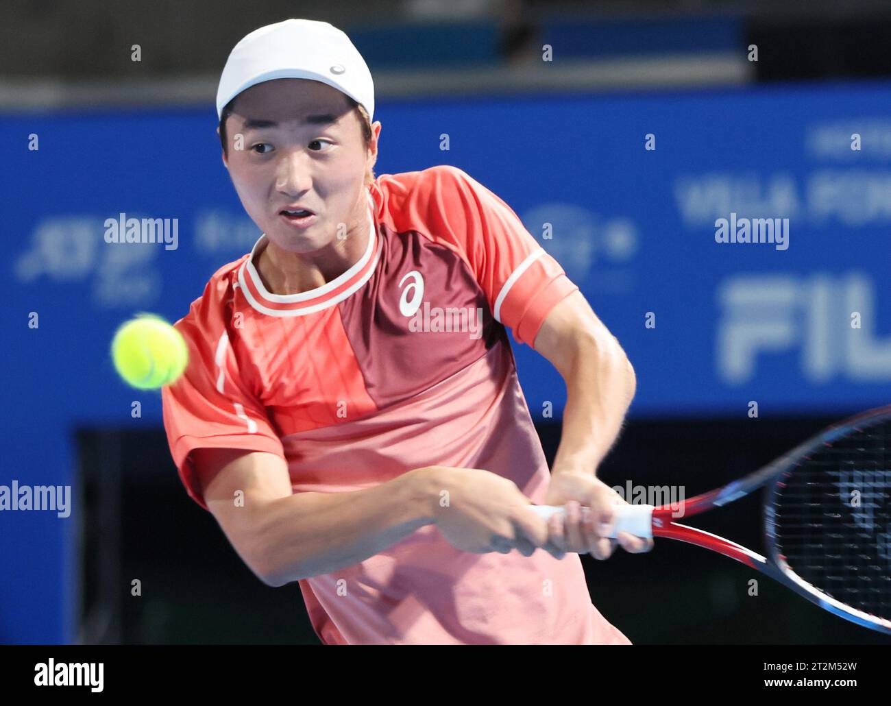 Tokyo, Japan. 20th Oct, 2023. Shintaro Mochizuki of Japan returns the
