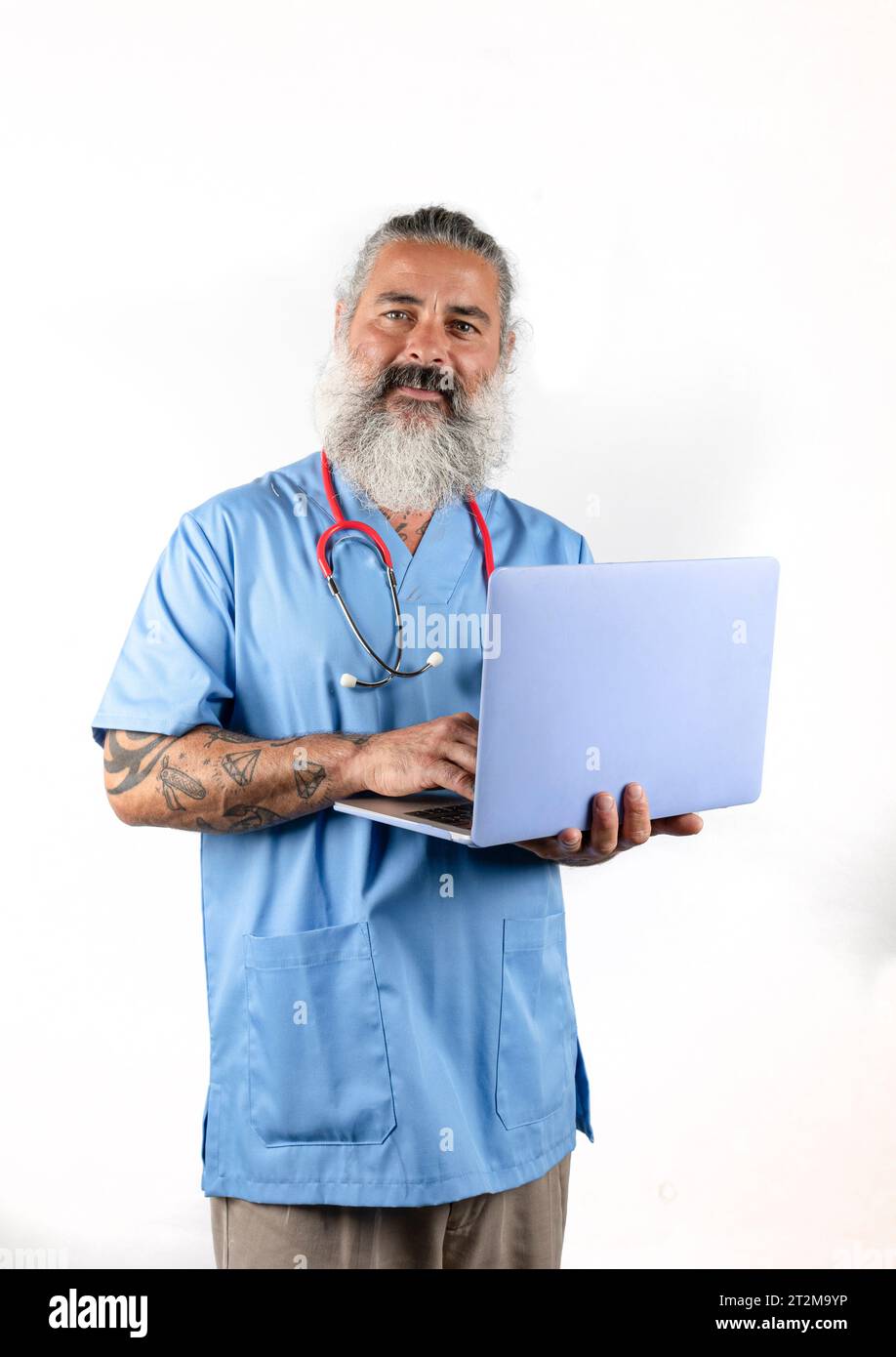 nurse holds a digital tablet. Diagnostics and modern technology, online consultation. Stock Photo