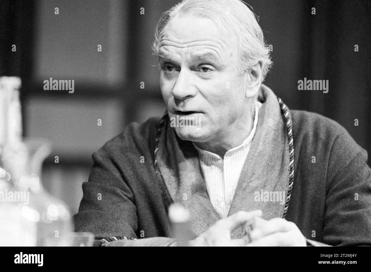 Michael blakemore and olivier hi-res stock photography and images - Alamy