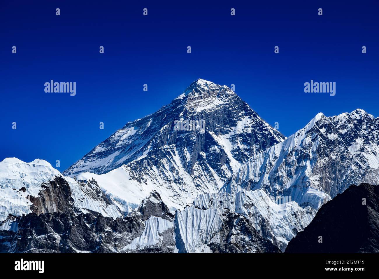 View From Gokyo Ri Everest lhotse from kala hi-res stock photography and images - Alamy
