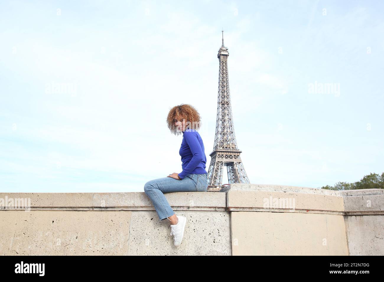 GOOD TIME IN PARIS WITH EIFFEL TOWER Stock Photo Alamy