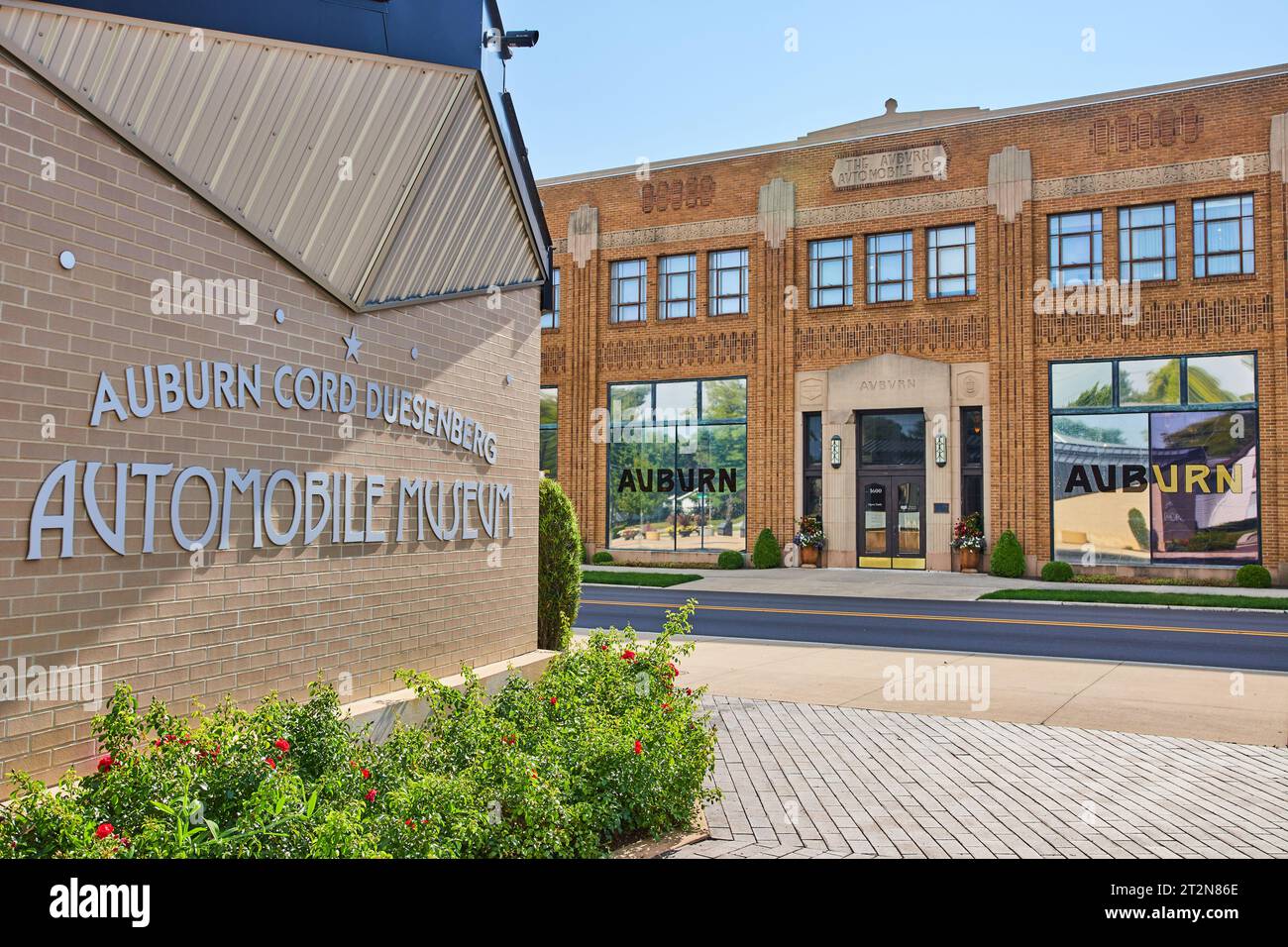 Auburn museum hi-res stock photography and images - Alamy