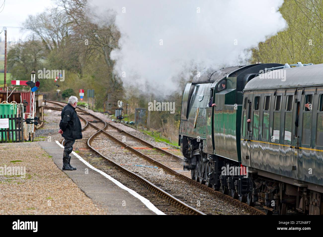 Steam locomotive 'Battle of Britain Class' 34072 passes through ...