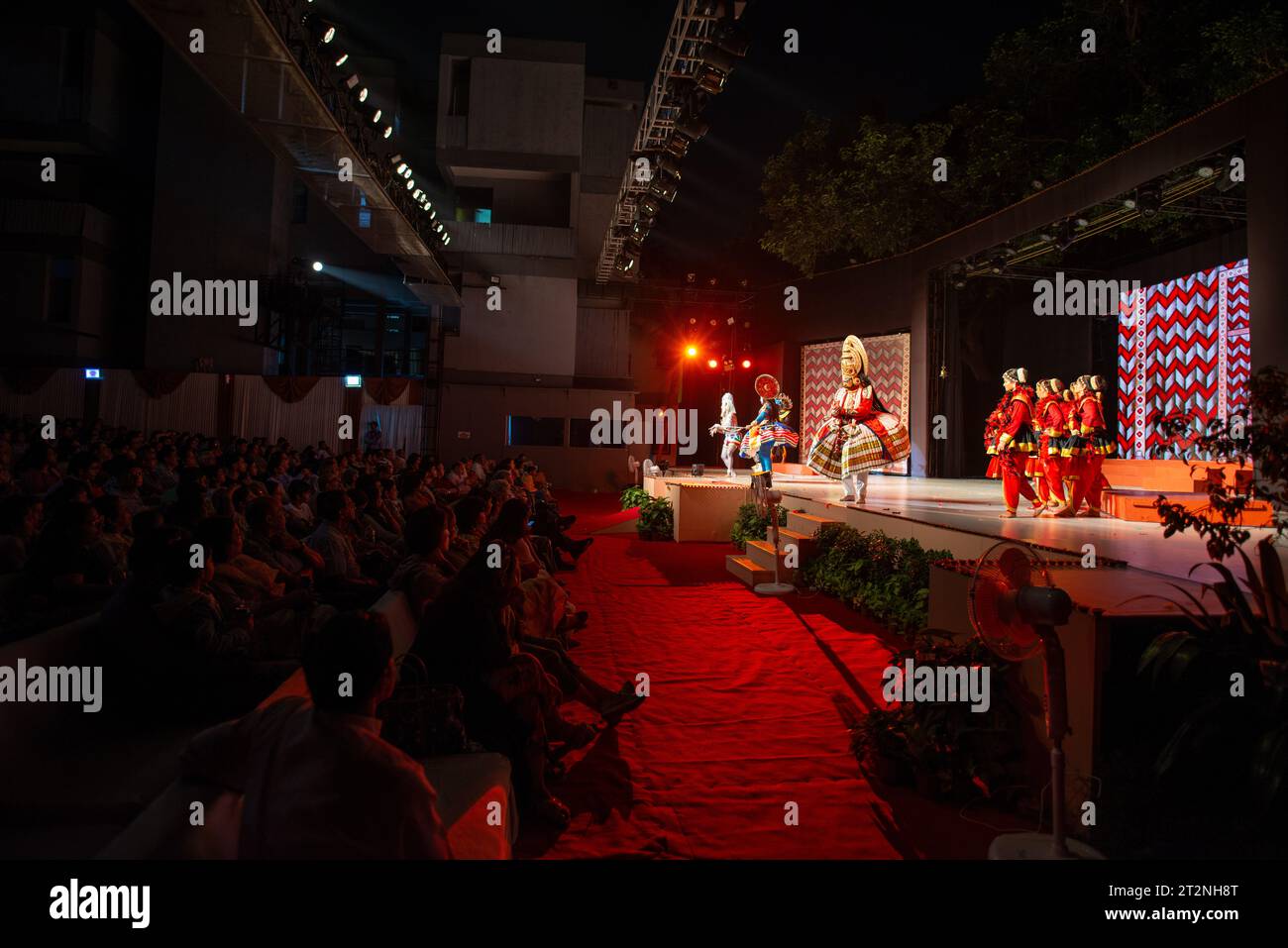 New Delhi, India. 19th Oct, 2023. Huge crowd seen watching the performance of 'Shri Ram, ' based on the epic Ramayana at Shriram Bharatiya Kala Kendra. The 67th edition of the annual dance drama 'Shri Ram, ' which is created and designed in a distinctive dance-drama format. It has become one of the most popular Dussehra events in the capital. Credit: SOPA Images Limited/Alamy Live News Stock Photo