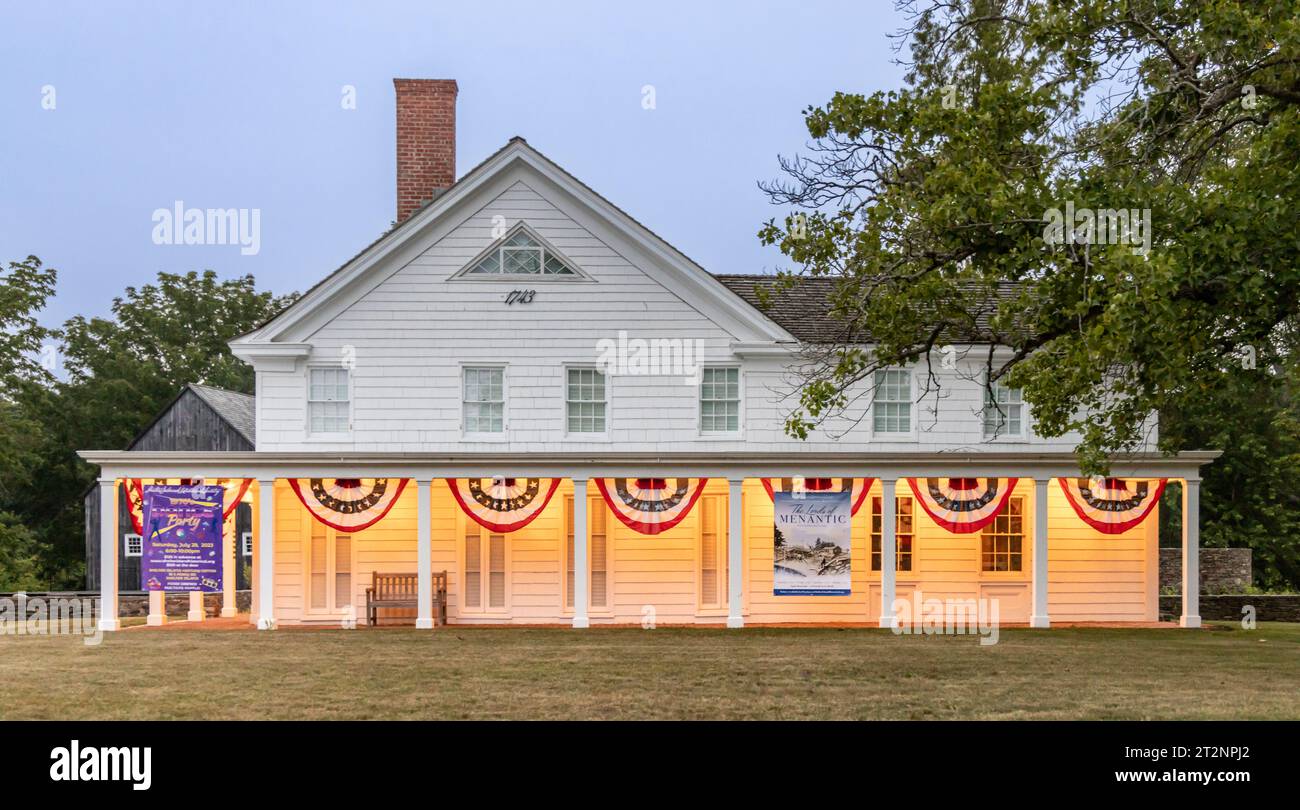 Shelter Island Historical Soceity at twilight Stock Photo Alamy