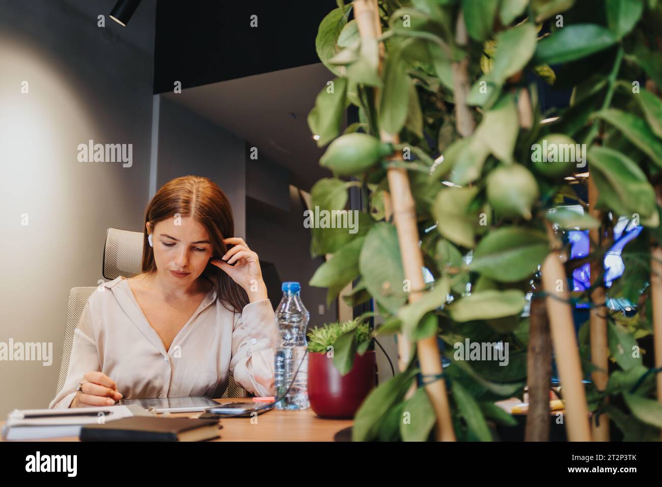 Expertise workspace hi-res stock photography and images - Alamy