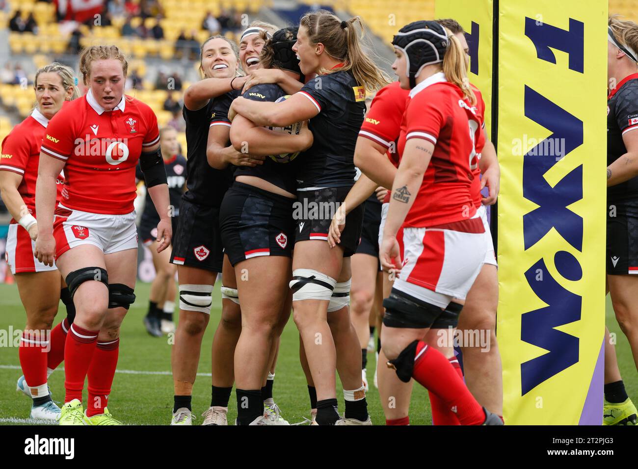 Wellington, New Zealand. 21st Oct, 2023. Canada celebrate McKinley Hunt ...