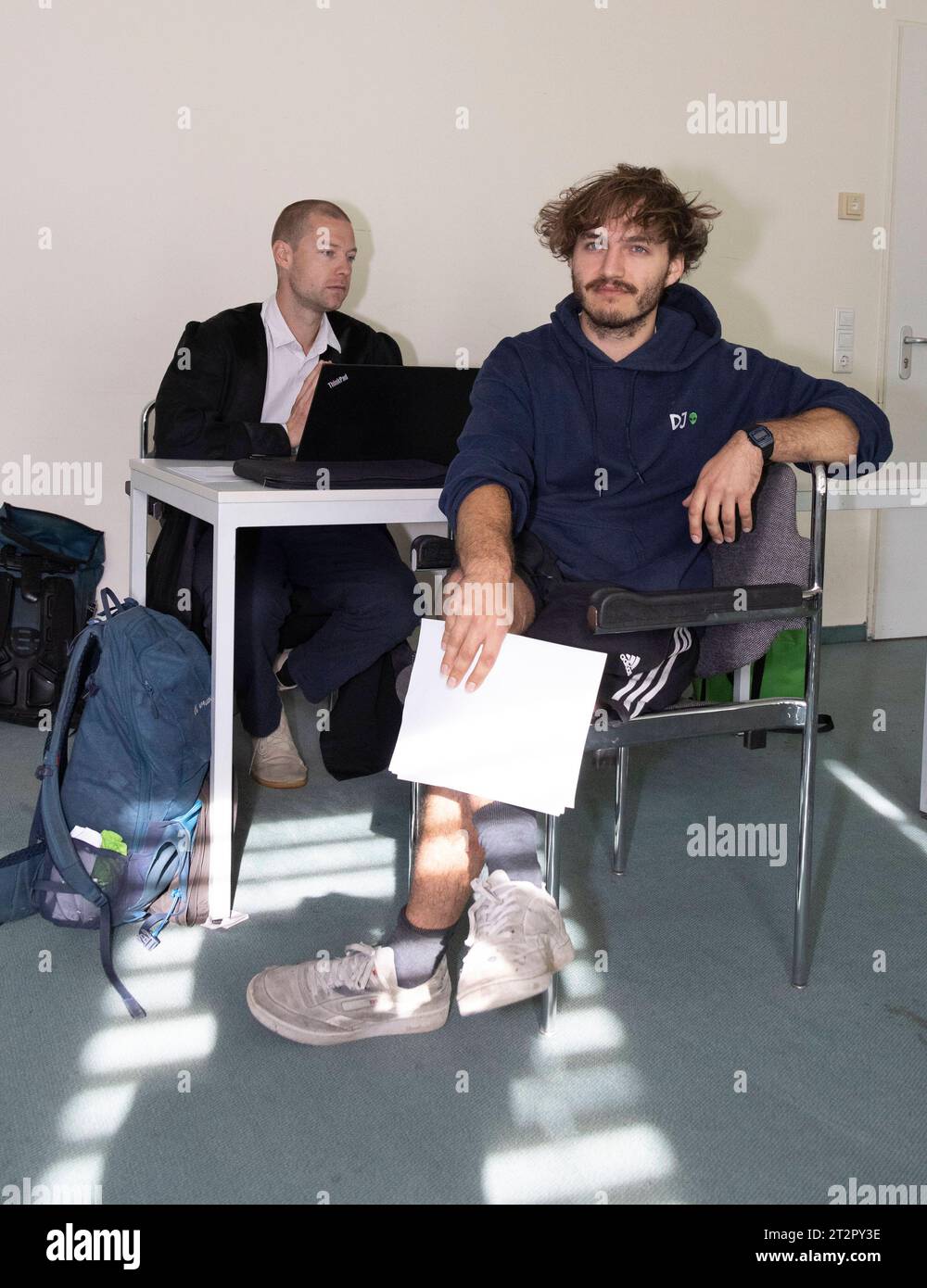 BildMotiv der Angeklagte Dennis Baltz mit seinem Verteidiger Dr